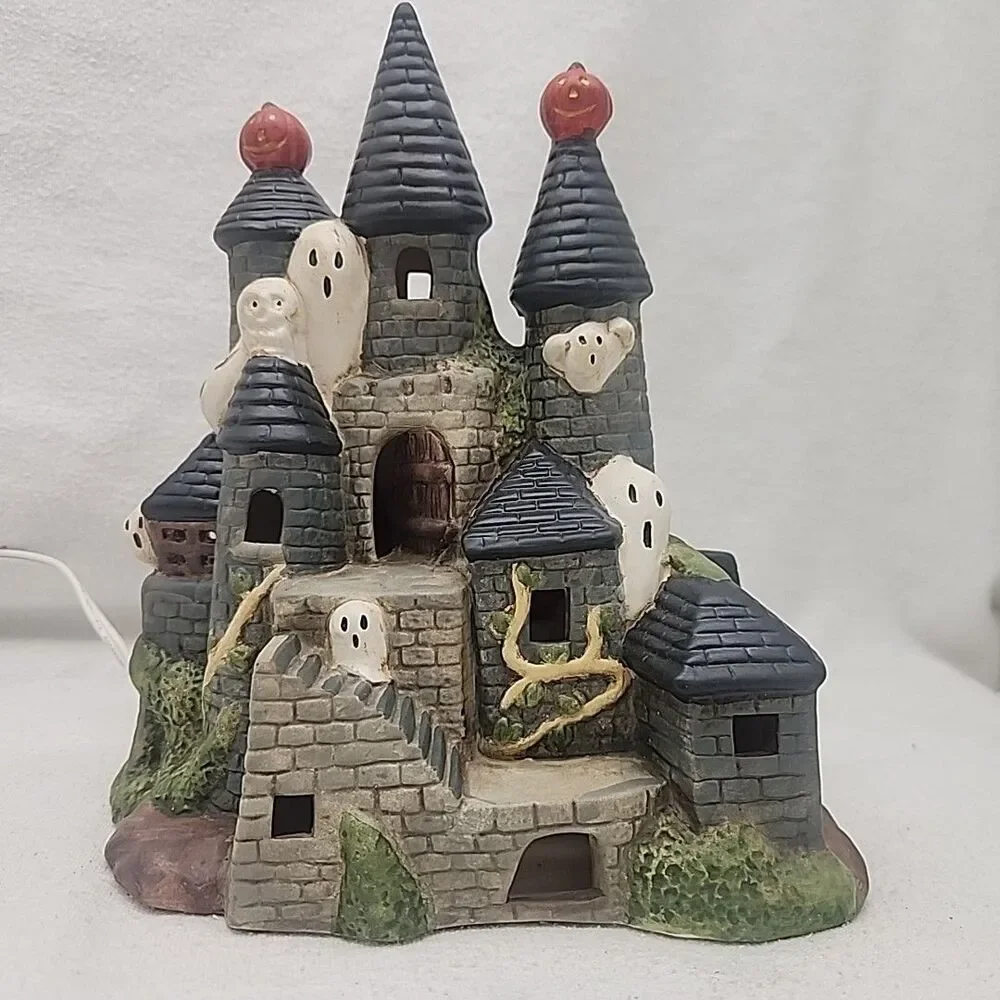 House Haunted Turret Lighted Ceramic Halloween Castle #1962 Pacific Rim Vintage